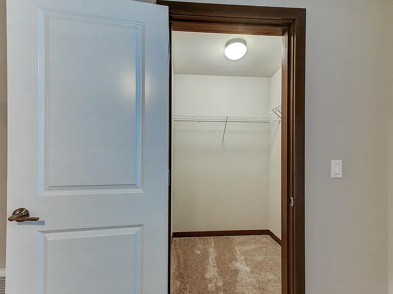 Silver Creek Apartment Homes — Photo 23