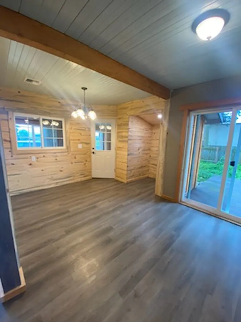Unique 1 bed/1bath home with tons of character! — Photo 3