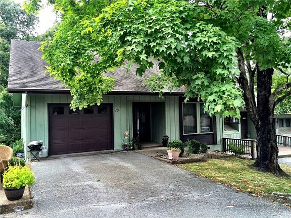 2nd image of 13 Alyce Ln