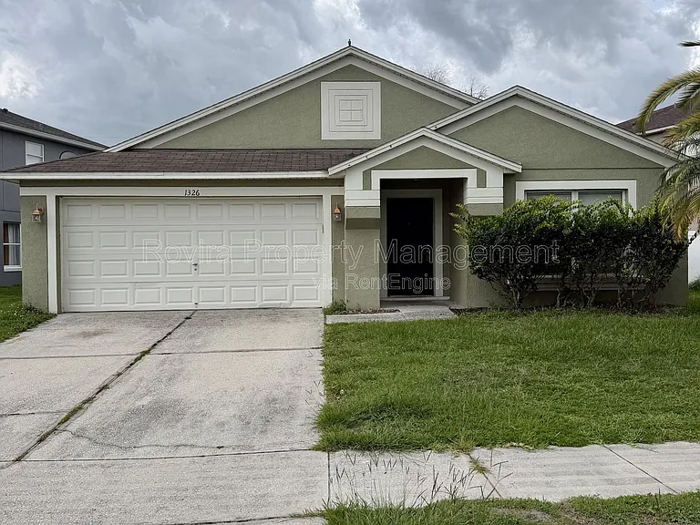 1326 Aguacate Ct — Photo 1