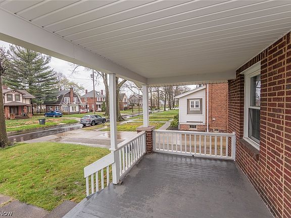 2nd image of 480 Saint Leger Ave