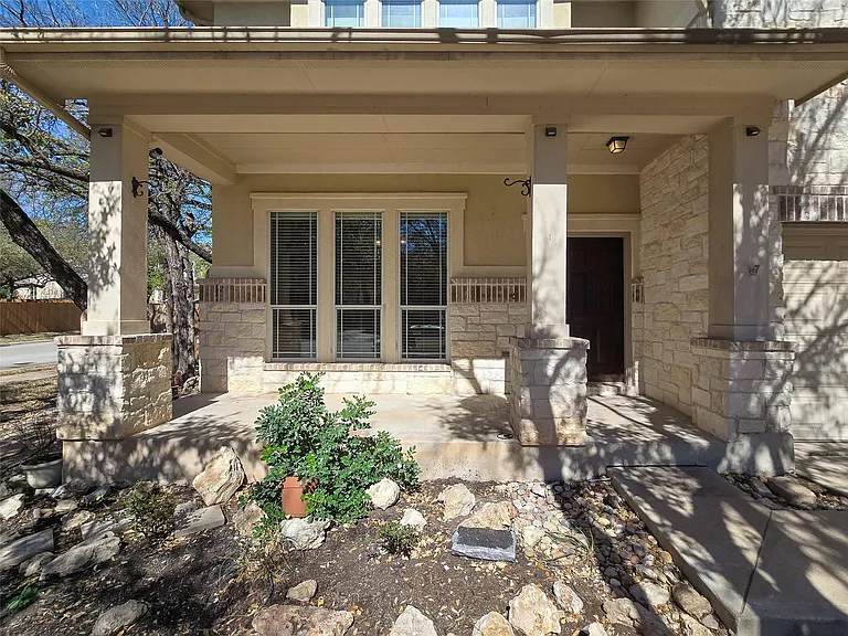 600 S Frontier Ln — Photo 3