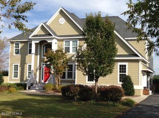 116 Hunting Bay Dr, Bogue, NC 28570