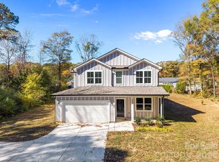 2005 Overhill Dr, Monroe, NC 28110