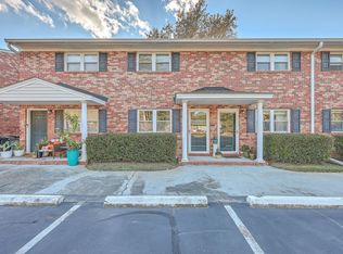 1852 Mepkin Rd APT F2, Charleston, SC 29407