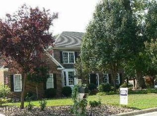 108 Thora Dr, Jamestown, NC 27282