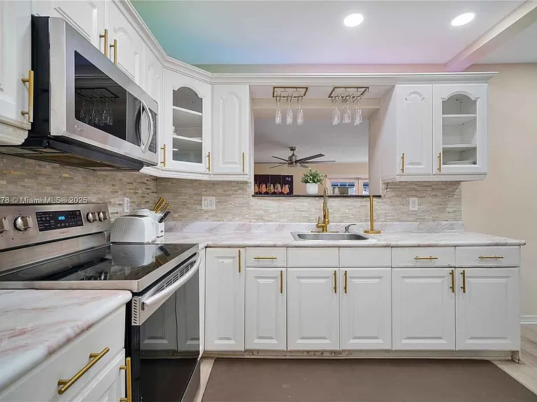 951 NW 148th St — Photo 30