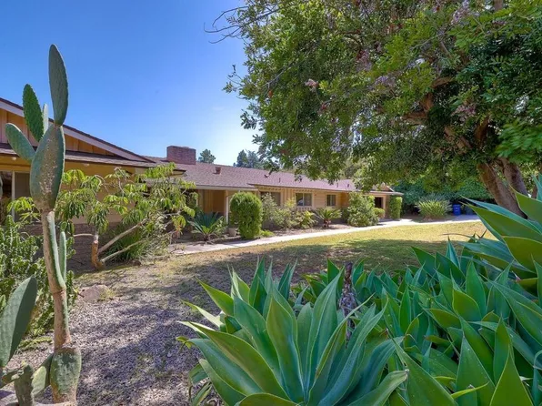 8675 Mariposa St, La Mesa, CA 91941