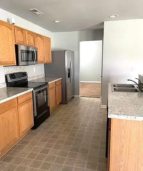 Kitchen - has a large pantry