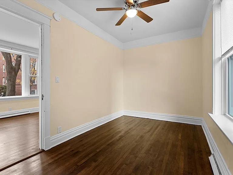 4351 N Bell Ave #2R — Photo 8