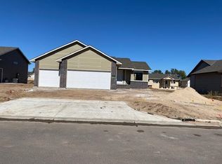 4551 N Atherton Ct, Maize, KS 67101