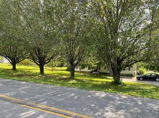 6835 Howard School Rd, Maryville, TN 37801