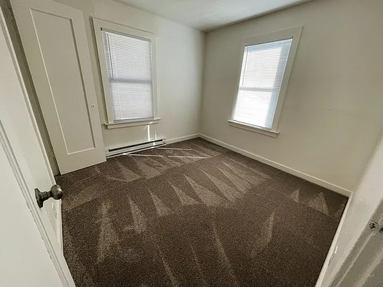 5420 Shasta Ave — Photo 11