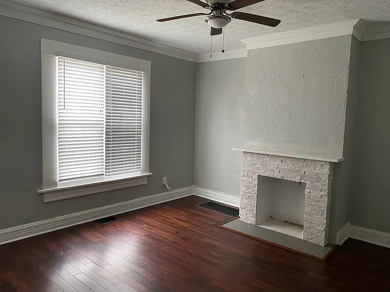65 Dakota Ave — Photo 3