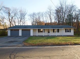 700 Benson Rd, Northbridge, MA 01534