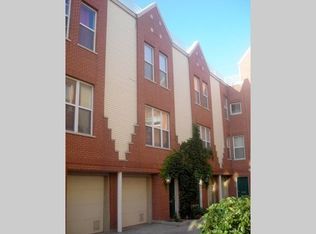 555 N Artesian Ave APT D, Chicago, IL 60612