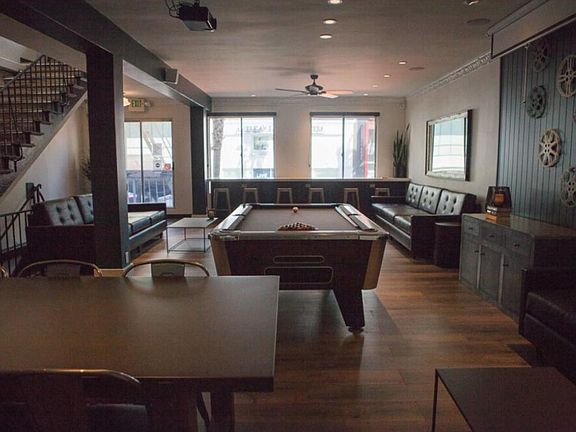 3rd image of 6820 Laurel Canyon Blvd
