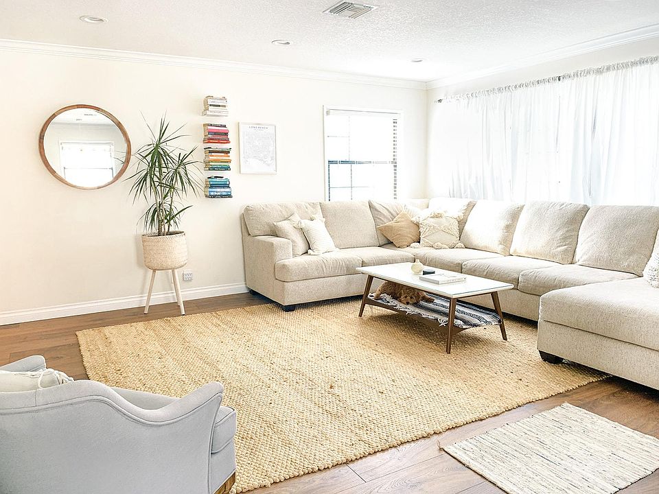 Spacious Living Room