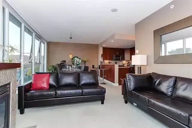 1483 W 7th Ave #703 — Photo 7