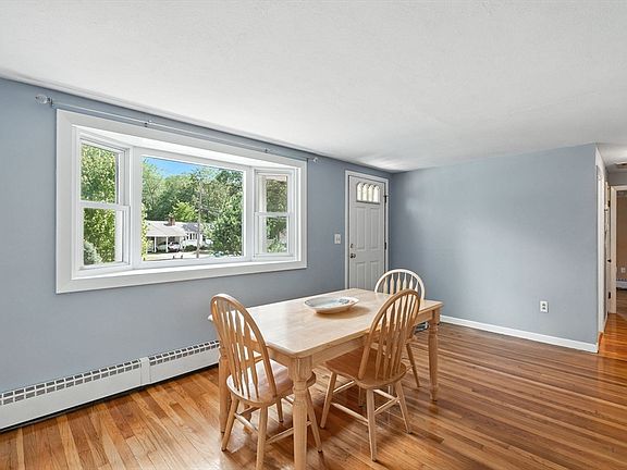 5th image of 20 Oakland Ave