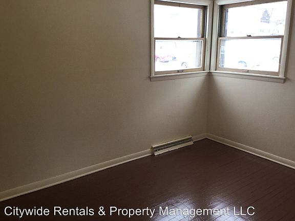 5th image of 9305 W Sheridan Ave APT 2