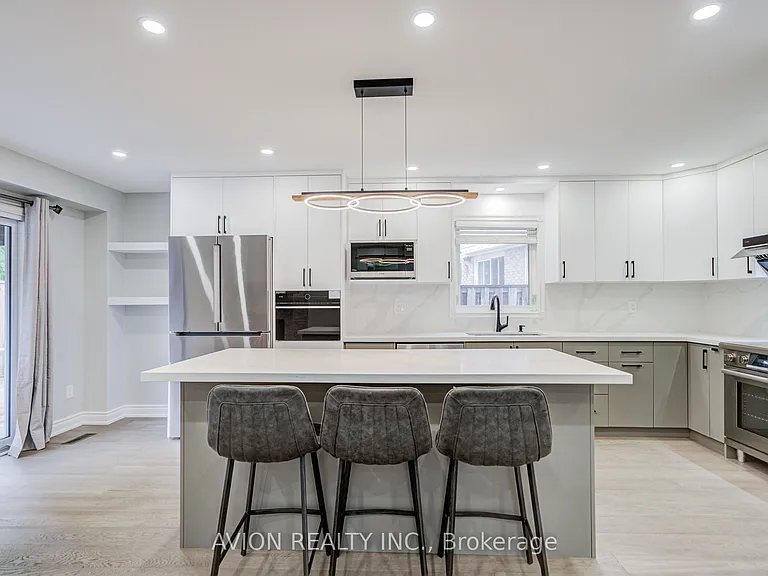 9 Falan Heights Cres — Photo 14