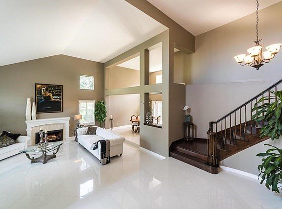 Living Rm