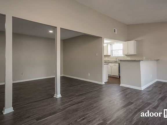 4th image of 7030 Maczali Dr