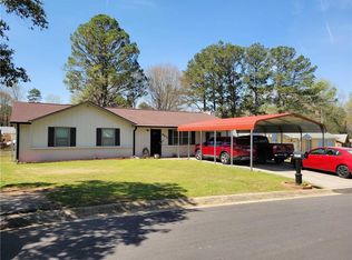 6071 Deerfield Ct, Morrow, GA 30260