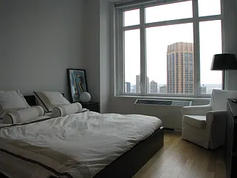 Rented by Vivaldi Real Estate
