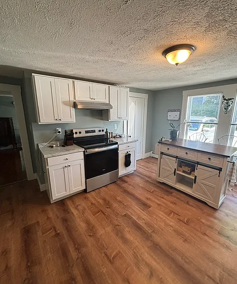 47 Adams St #1 — Photo 2