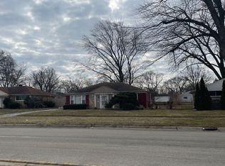 221 Indianwood Blvd, Park Forest, IL
