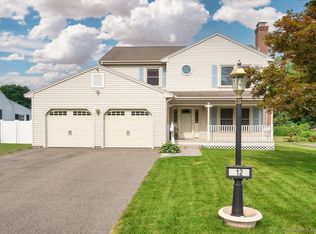 12 W Tract Rd, Cromwell, CT 06416