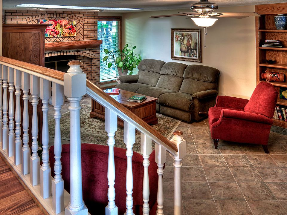 1st image of 314 N 153rd Avenue Cir