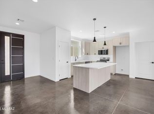 1564 Pinguinos Ct, Rio Rico, AZ 85648