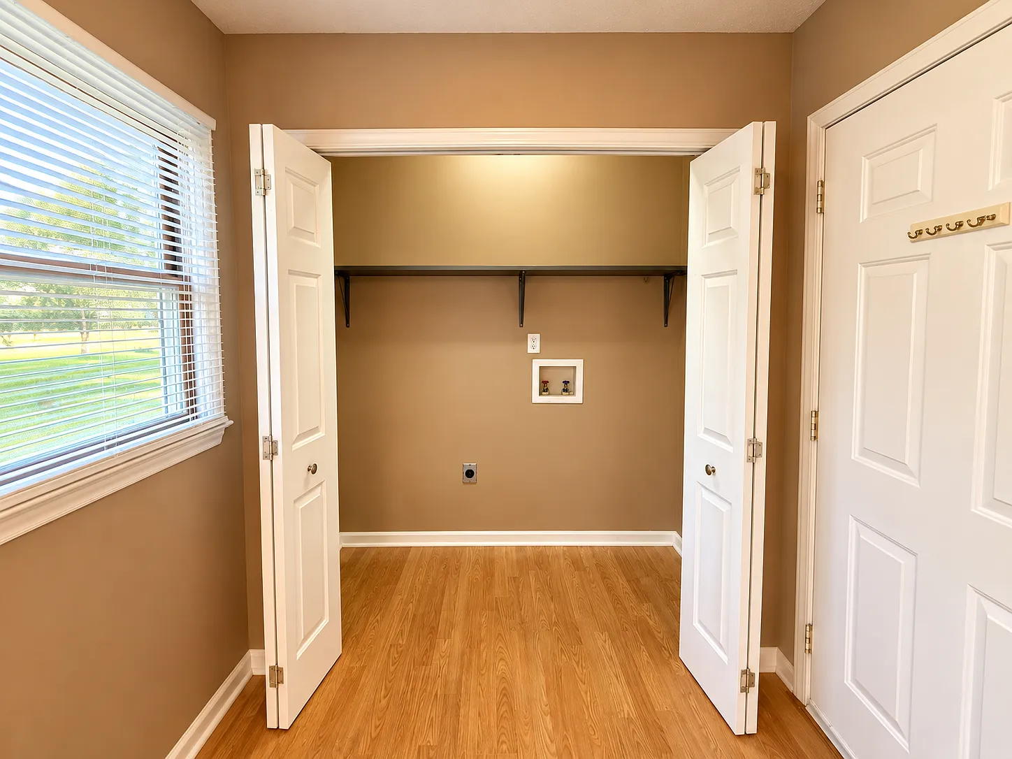 3 bed, 1528 sqft, $1,800 — Photo 4