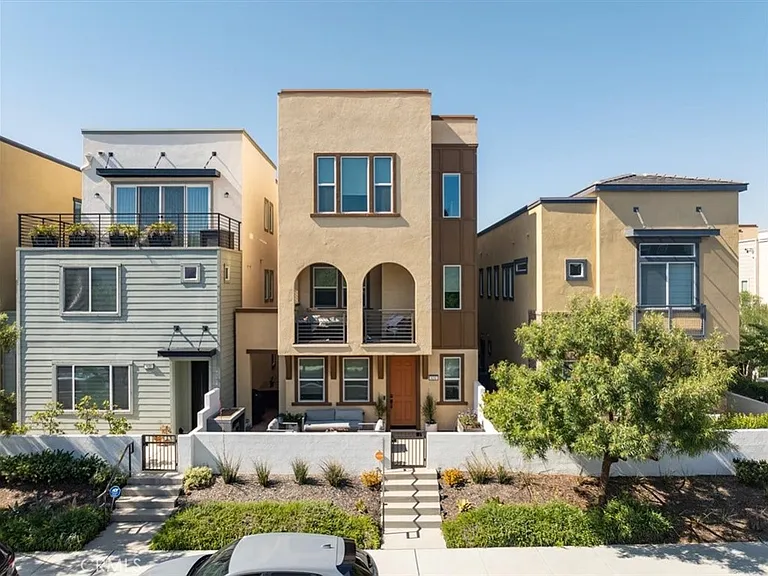 634 Daniel Freeman Cir — Photo 38