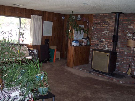 Den 440 sq.ft