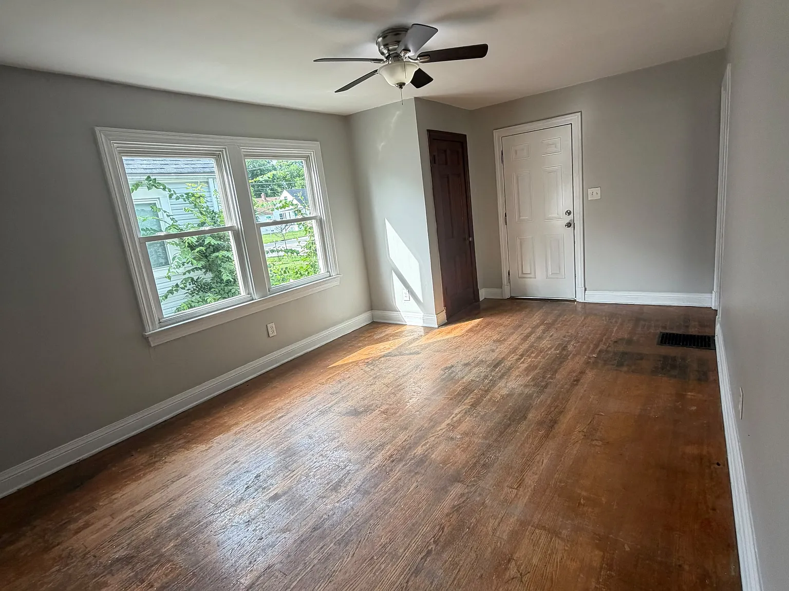 1238 Central Avenue - 1 — Photo 4