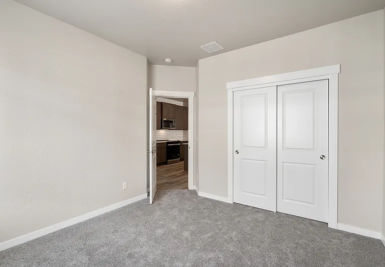 1319 N Tschirley St #1 — Photo 16