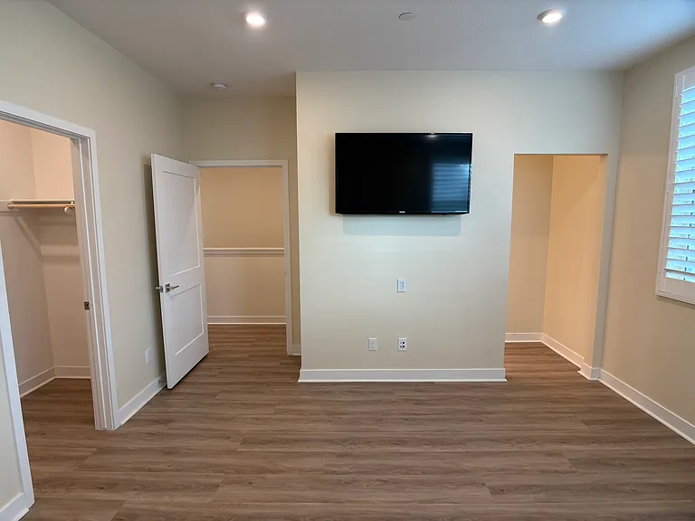 445 Hazel Dr — Photo 36