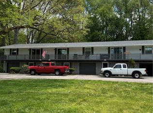 3019 N Turkeyfoot Rd, Akron, OH 44319