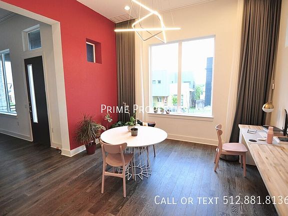 5th image of 6117 Seville Dr