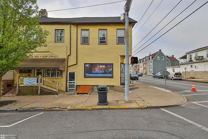 1154 Northampton St #3 — Photo 34