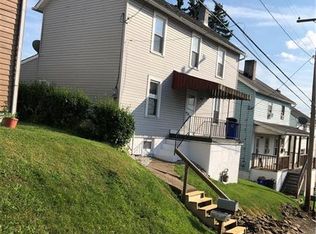 46 Oak St, Manor, PA 15665