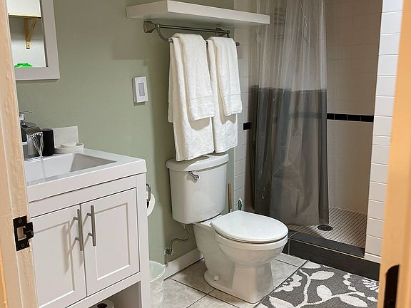 3rd image of 6713 66th St NE #1