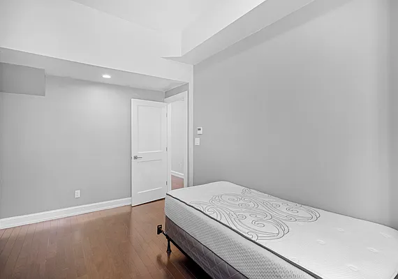 Rented by Oxford Property Group | media 19