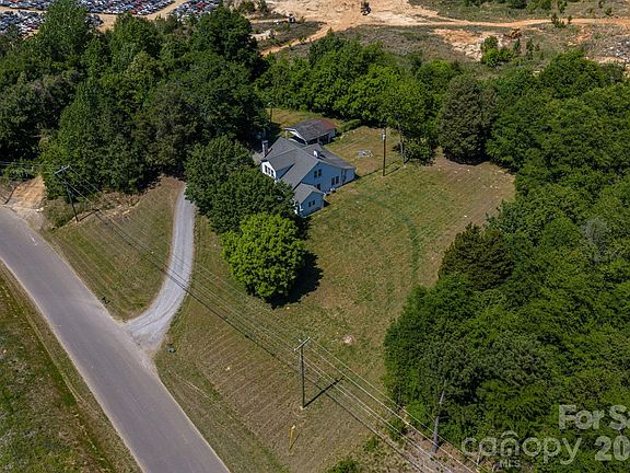 2nd image of 4823 Anthony Rd