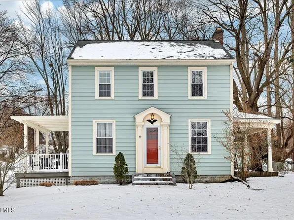 251 N Greenbush Road, Troy, NY 12180