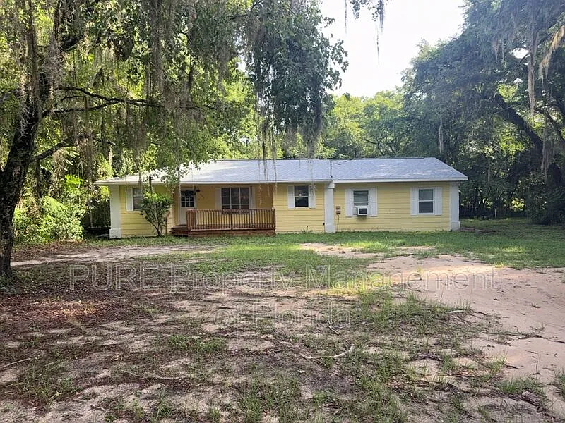 3 bed, 1.0 bath, $1,445 — Photo 3